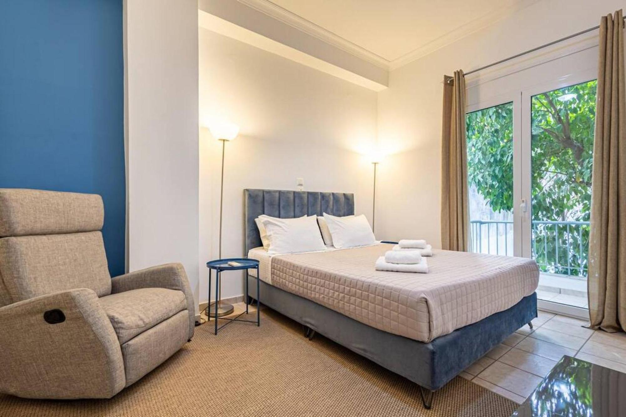 Acropolis Stylish 2Br Apartment - Center Of Atene Esterno foto